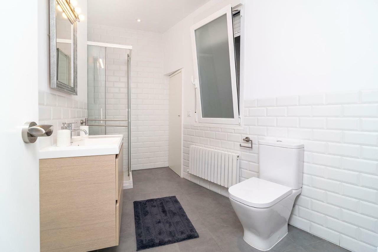 מדריד Smiling Apartment Near Puerta Del Sol By Batuecas מראה חיצוני תמונה